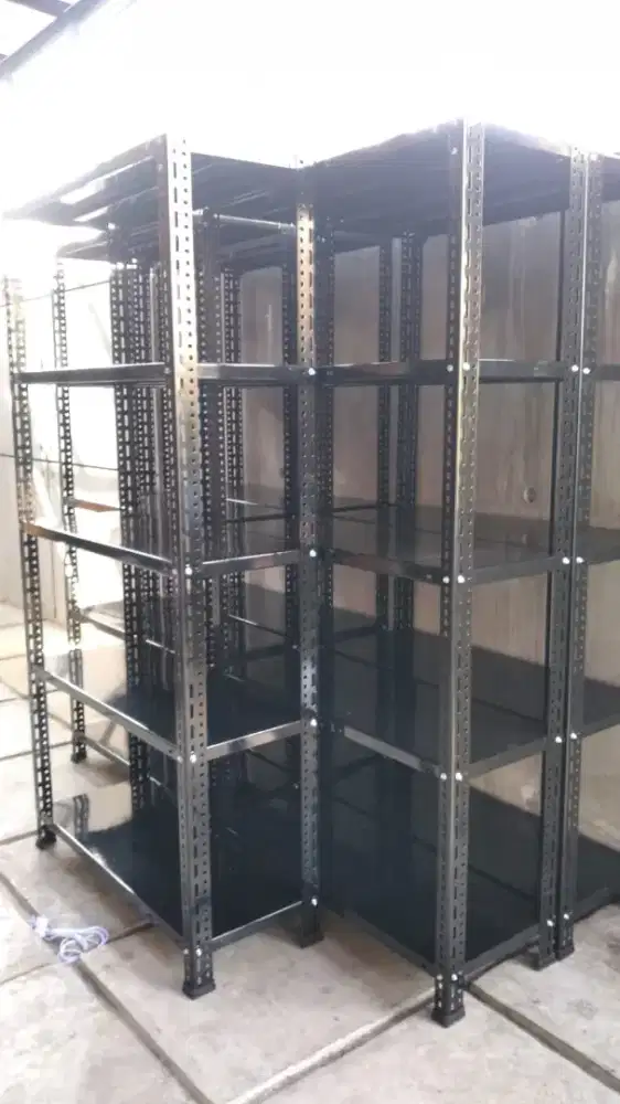 rak besi susun merah alas plat kuat dan kokoh bandung