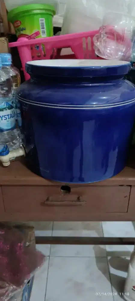 Guci keramik ukuran besar second