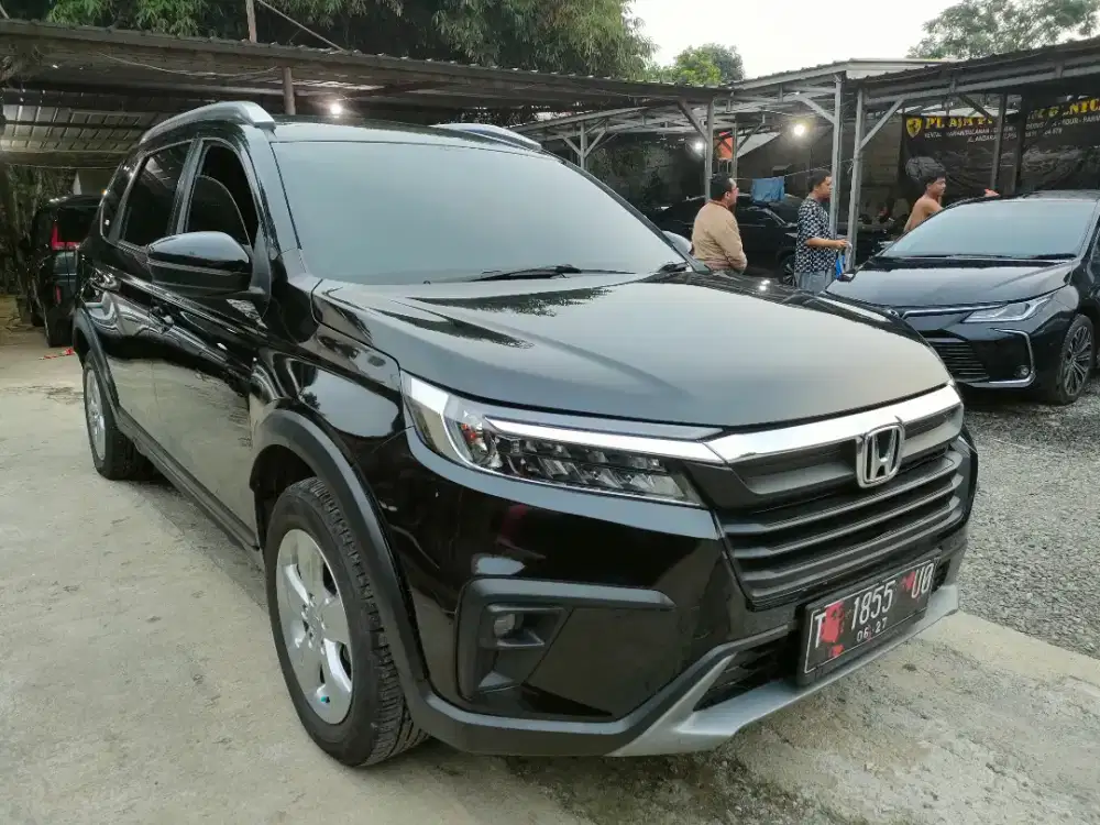 Sewa Mobil Rental Lepas Kunci