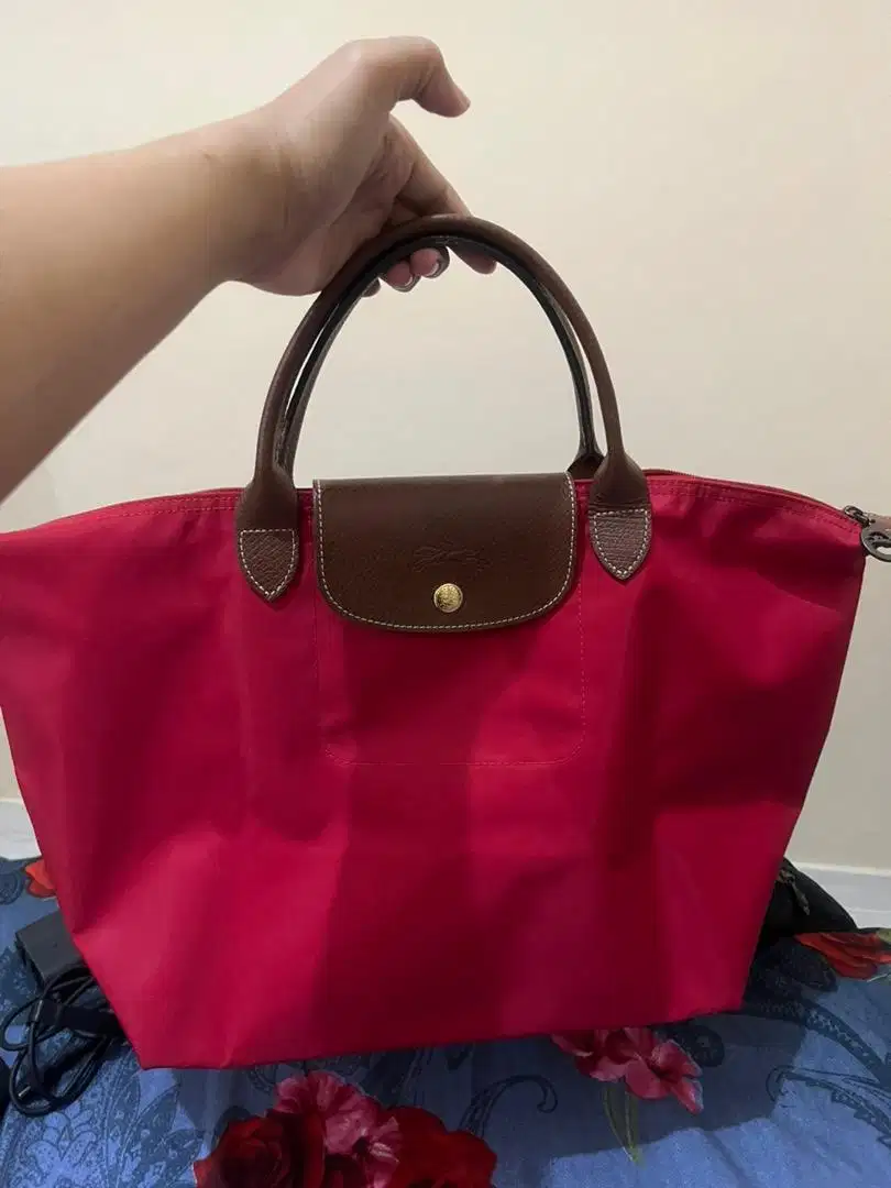 Preloved bag authentic long champ le pliage short handle red medium