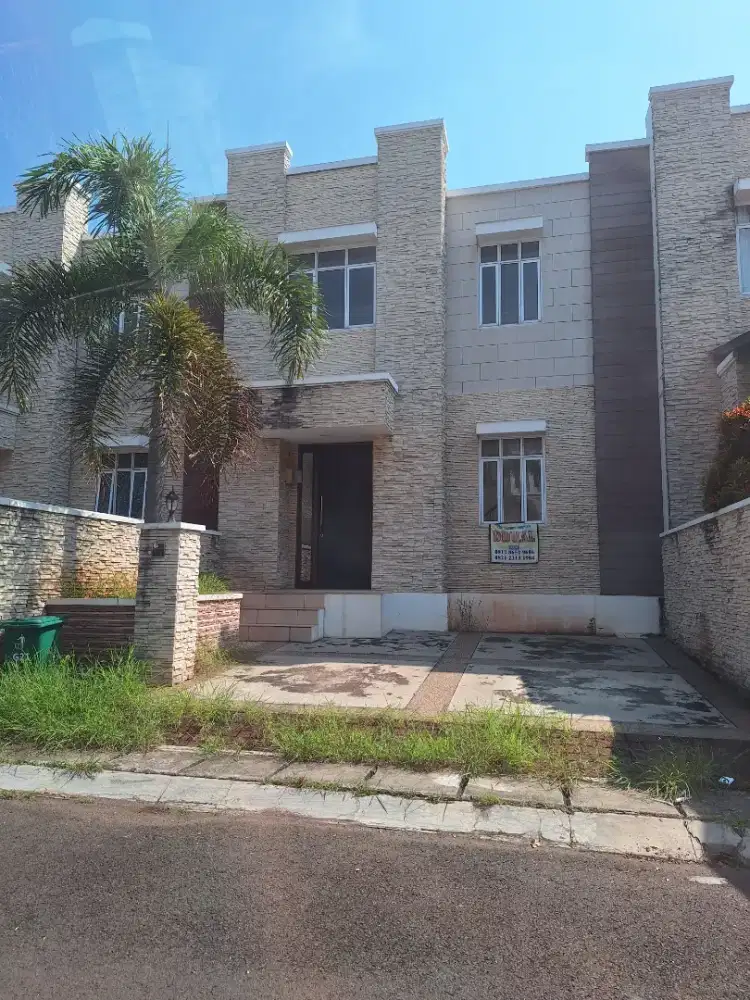 Dijual rumah di Sakura Regency 3 Bekasi Timur