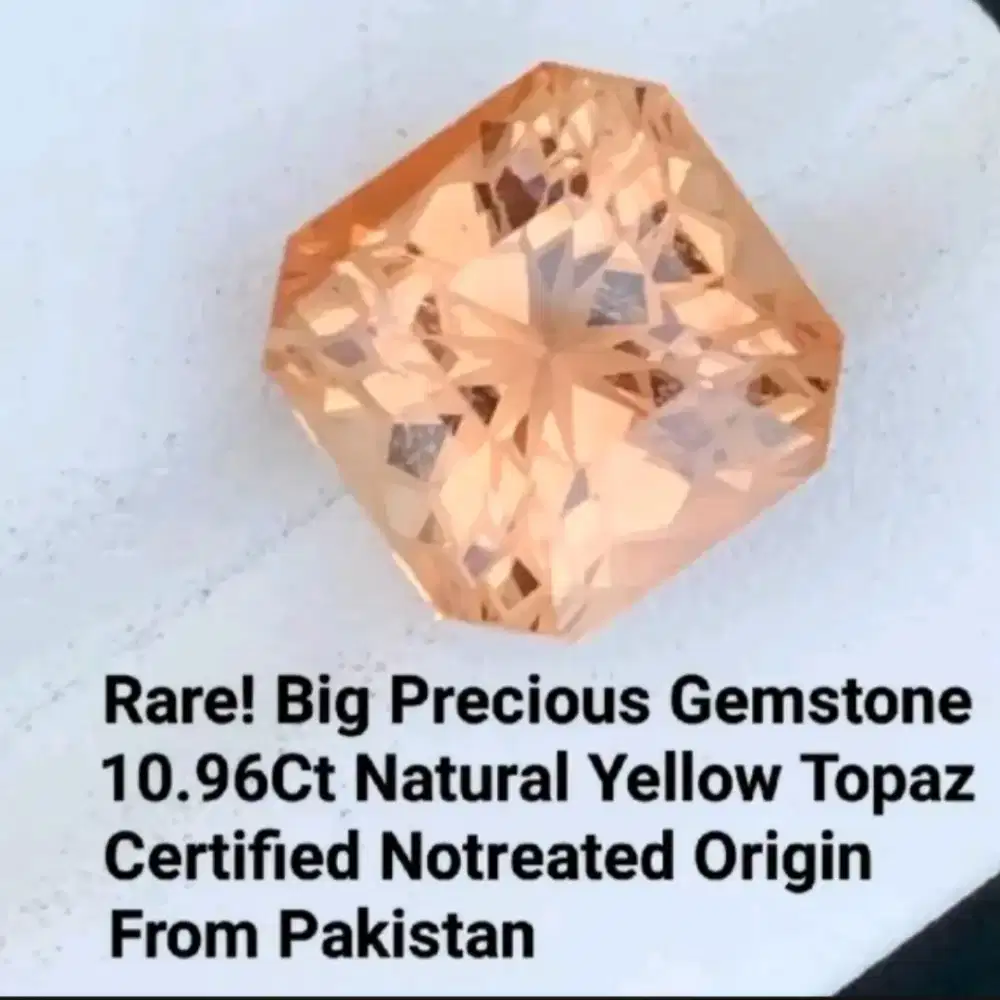 Natural Yellow Topaz 10.96 Carats Sertipikat Notreated