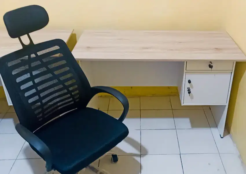 MEJA KERJA / KANTOR + KURSI KERJA / KANTOR BARU COD BEBAS ONGKIR