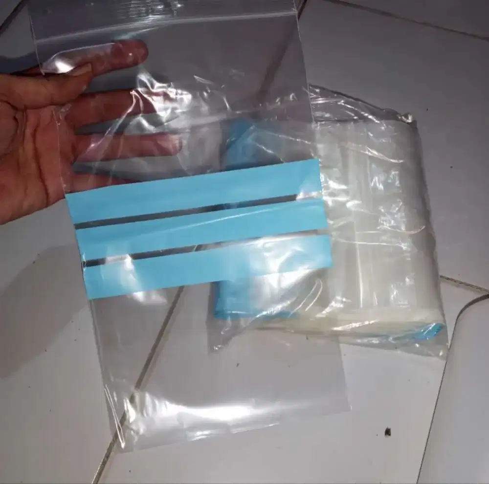 Kantong plastik klip uk 33x19 cm, plastik zipper lock 33 x 19 cm