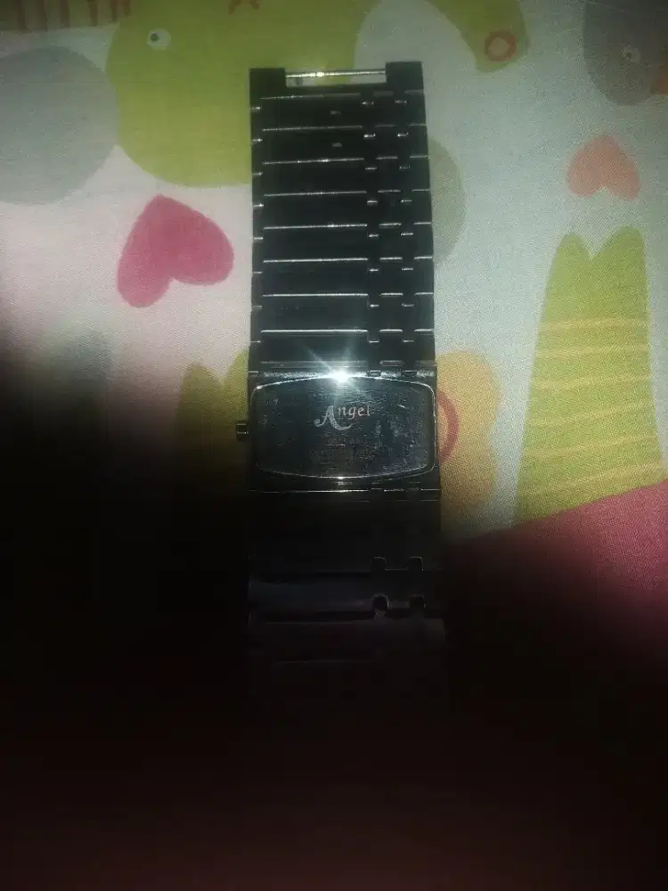 Jam tangan wanita