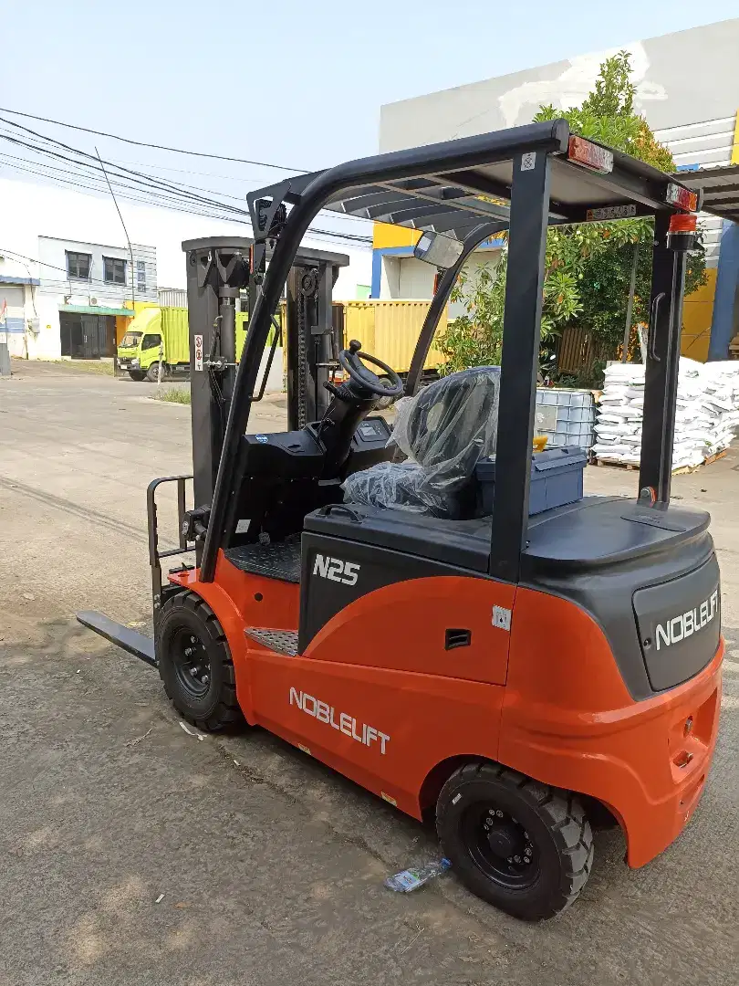 FORKLIFT ELECTRIC TENAGA