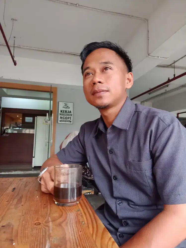 Saya mencari pekerjaan sbg driver