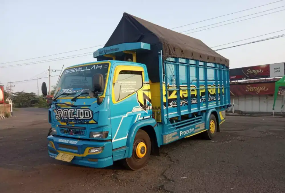 Sewa Truck CDD Jasa Angkut Barang Lintas Kota/Pulau Kalimantan