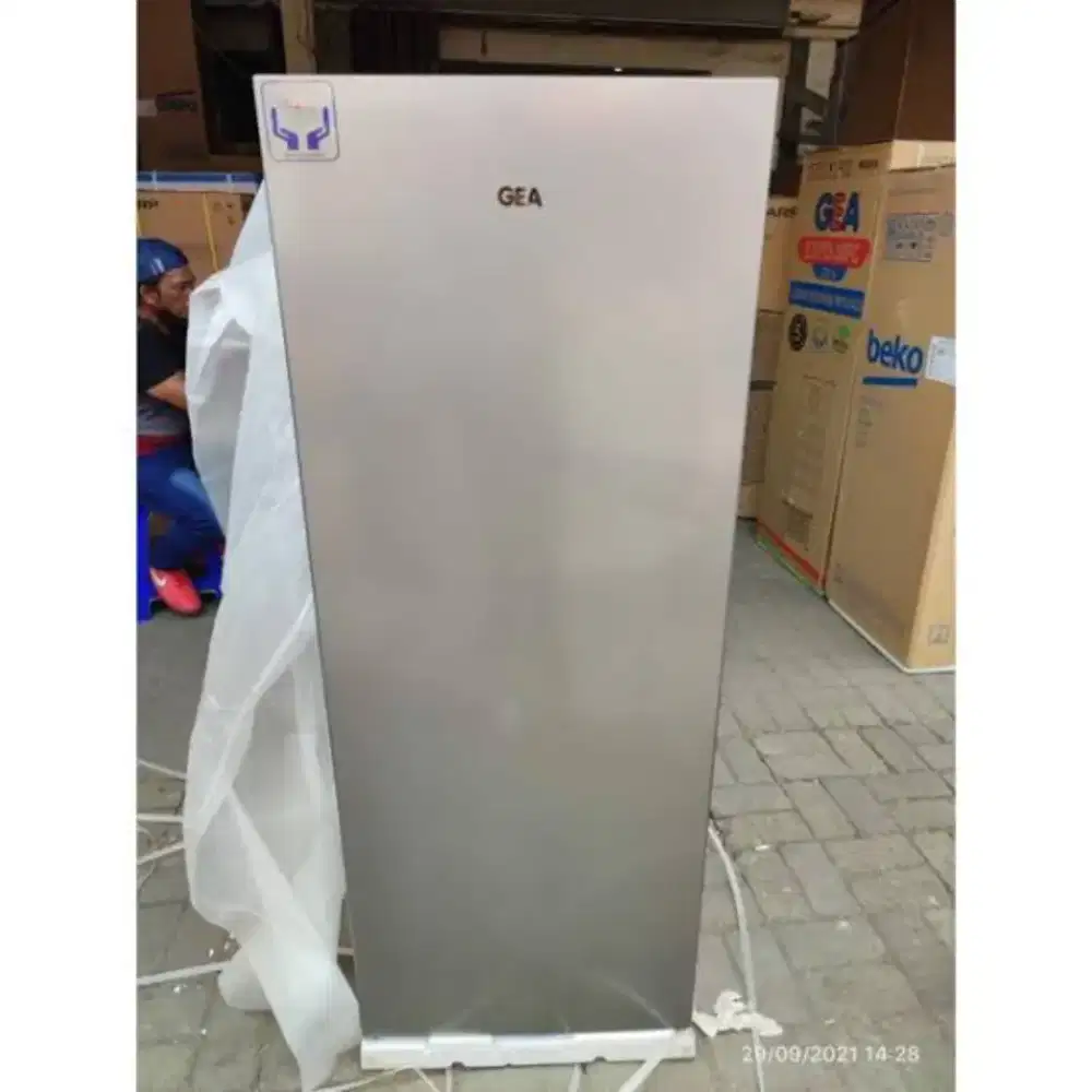 Kulkas Standing Frezzer/ Upright Frezzer  Gea ( Kredit )