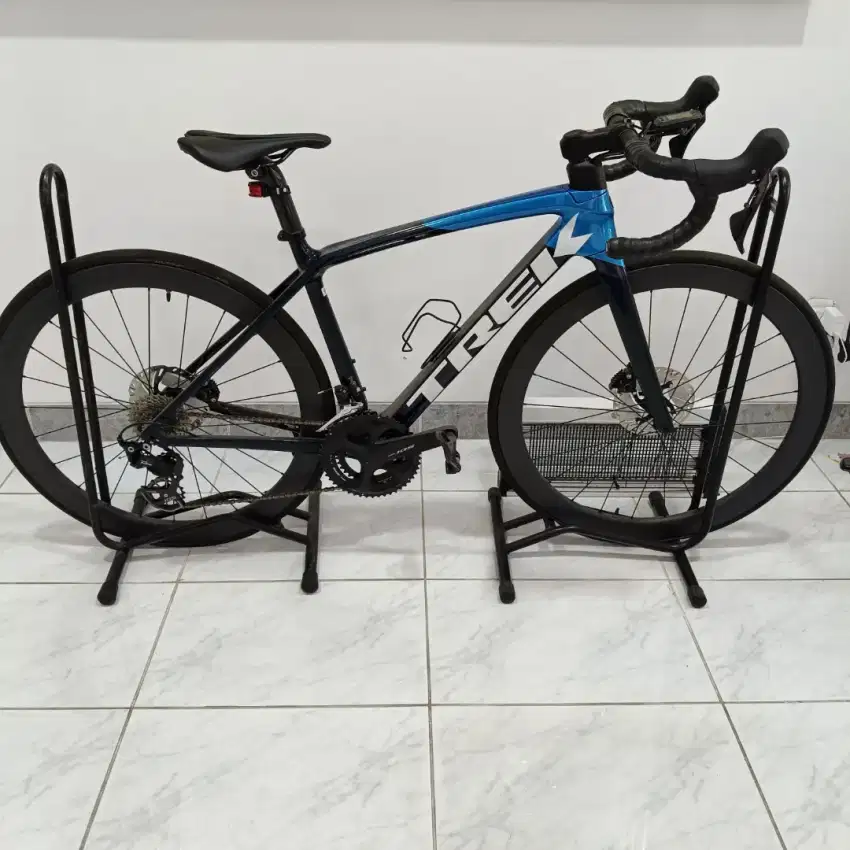 Trek Emonda SL5 2021 Size 50 Shimano 105 R7020 Rotor Ultegra