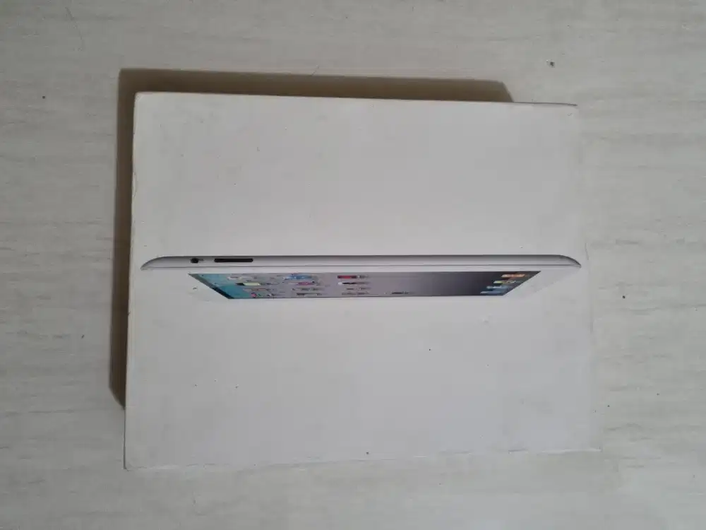 Kardus ipad 2 32GB white tanpa tablet