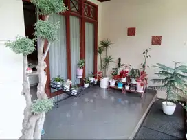 Rumah Rempoa ciputat timur 10 menit mall pondok indah Jakarta