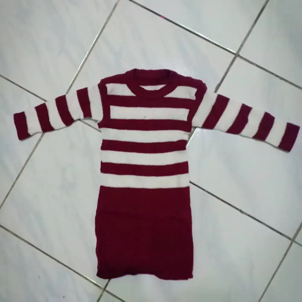 Dress Rajut Anak Maroon Mix Putih