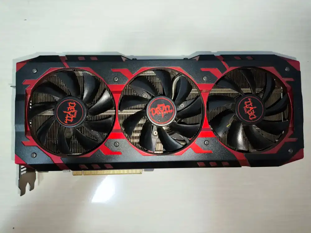 VGA AMD RX Vega 64 8GB