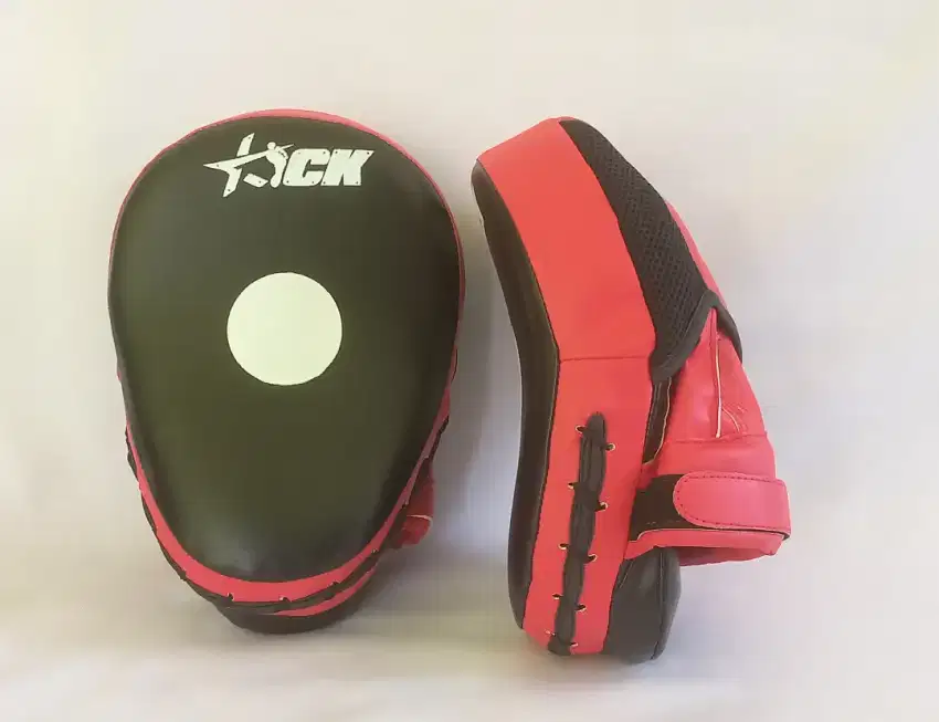 Punching Pad Boxing, MMA, Muay Thai, Karate, Taekwondo Dll ( KICK )