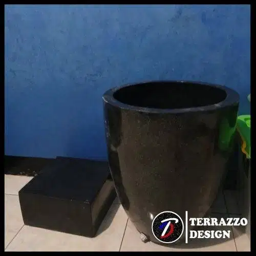 bak mandi teraso hitam natural glossy
