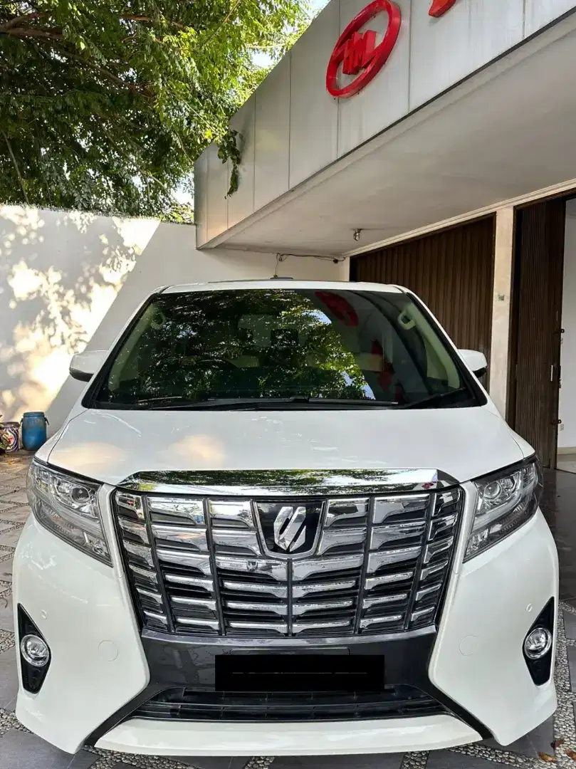 Alphard 2.5 G AT TH 2017 Putih