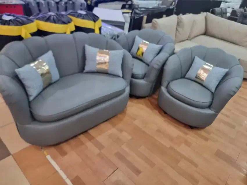 Sofa minimalis 211 dudukkan
