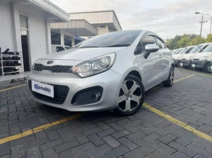 [ OLXmobbi ] Kia Rio 1.4 Bensin Matic 2014 Silver ae