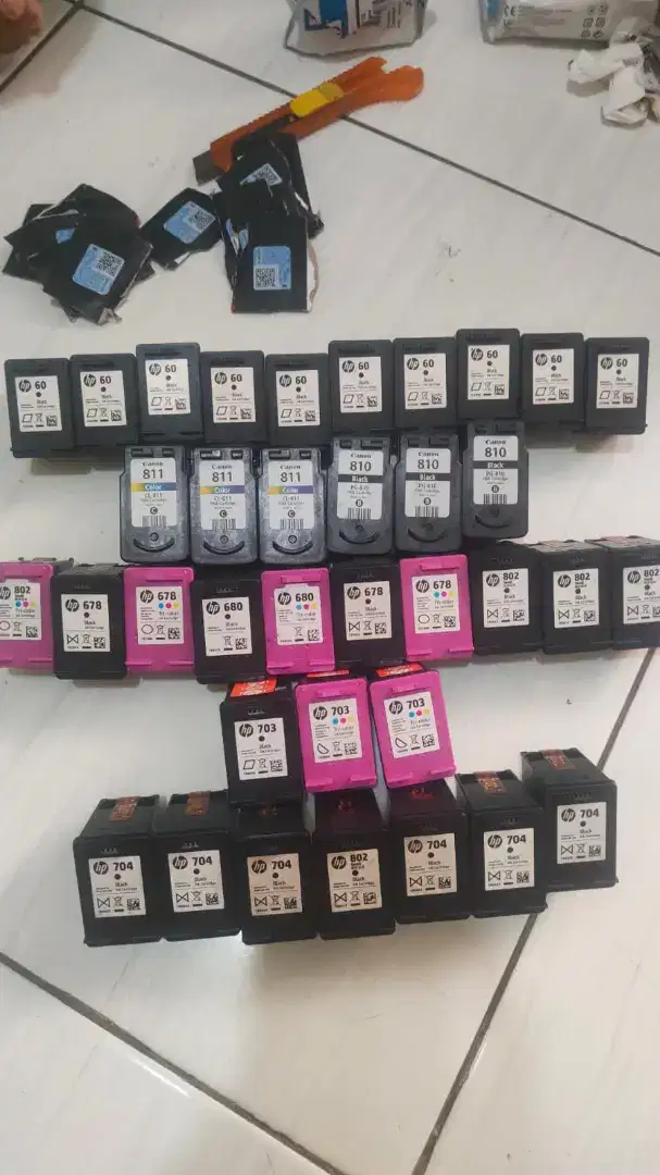 Menampung tinta cartridge bekas