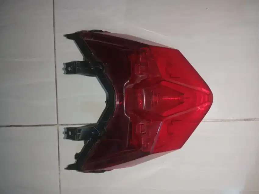 lampu stop Vario 125/150 LED Orisinil