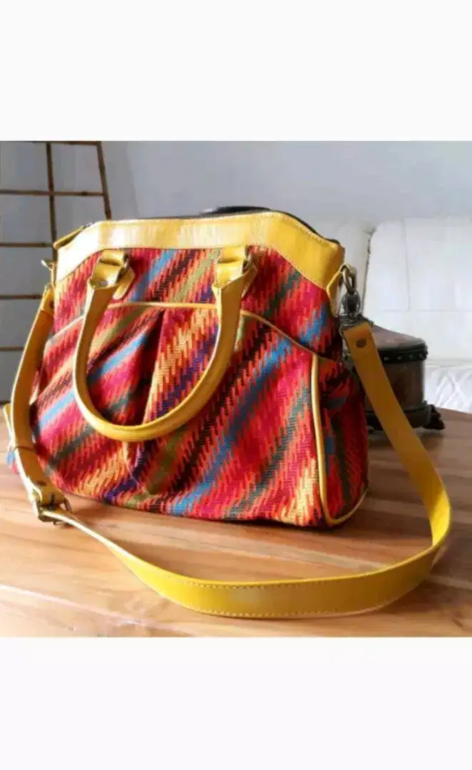Dijual tas wanita semi kulit dan bahan kain rangrang