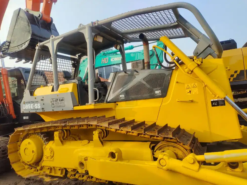 D85 ess buldozer Komatsu  2012