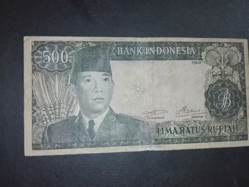 Uang kertas Seri Soekarno 500- 1960 .