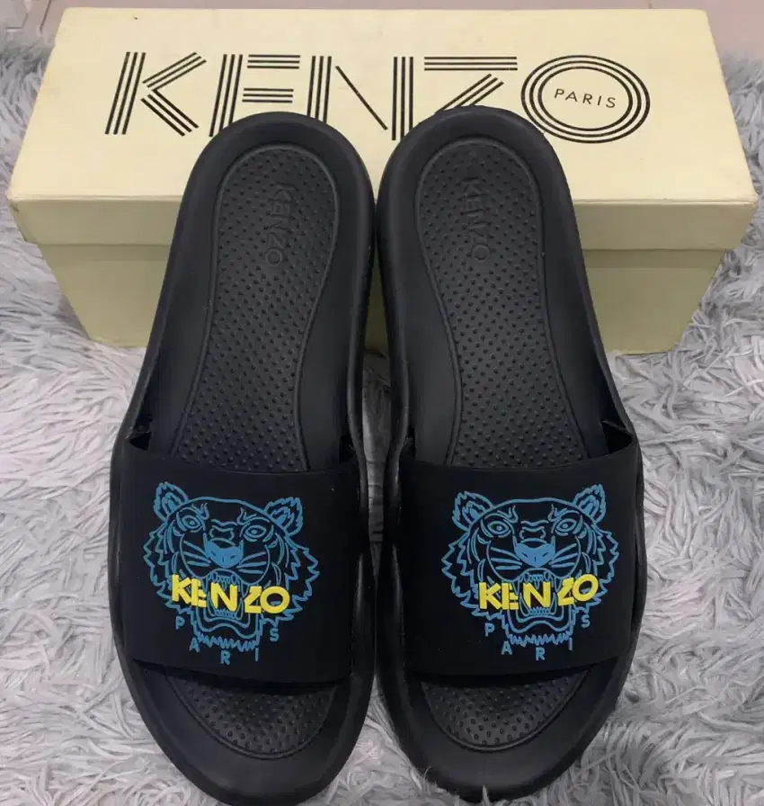 Sandal kenzo tiger original