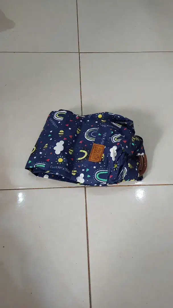 Gendongan Cuddle Me Jarik Ring Sling M-Shape (NO NEGO)