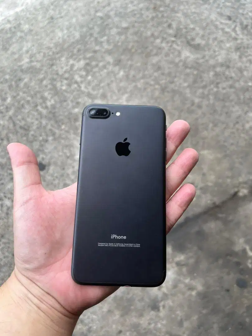 iphone 7 plus 128/32gb matteblack exgrs mantap x