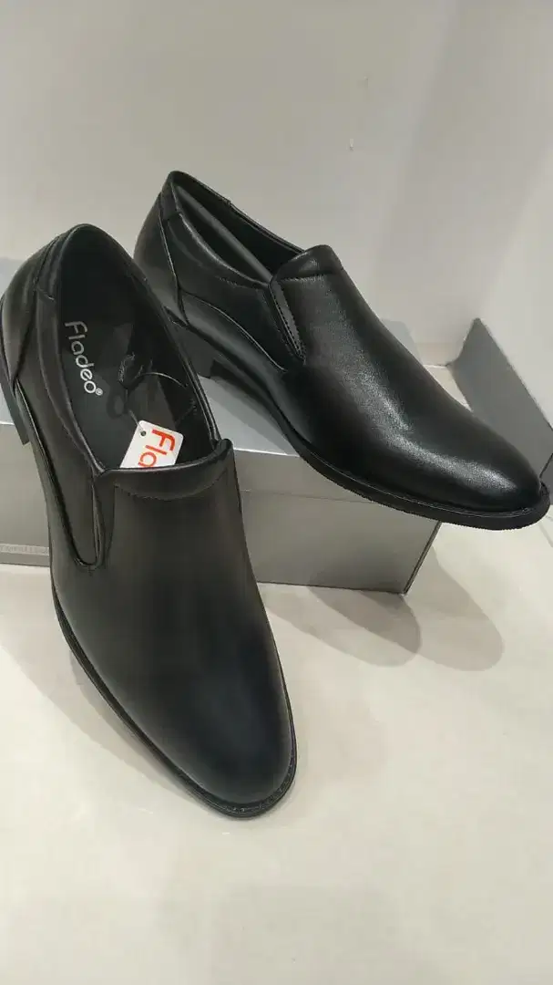 Sepatu Pantofel