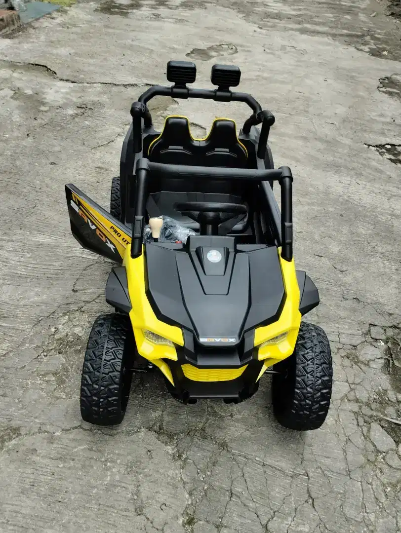 MOBIL AKI REMOTE JEEP BAN KARET [COD]