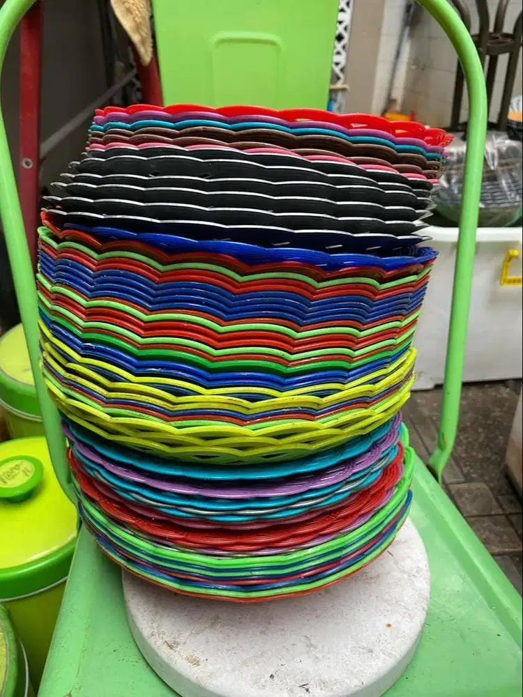 Piring Plastik Rotan Perlusin (1Lusin/12 PCS)