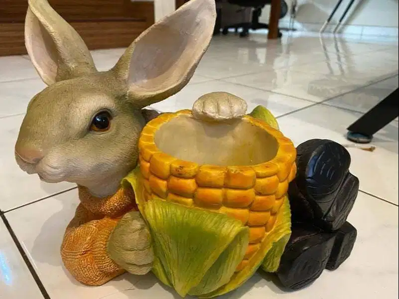 Patung Pajangan Kelinci Jagung