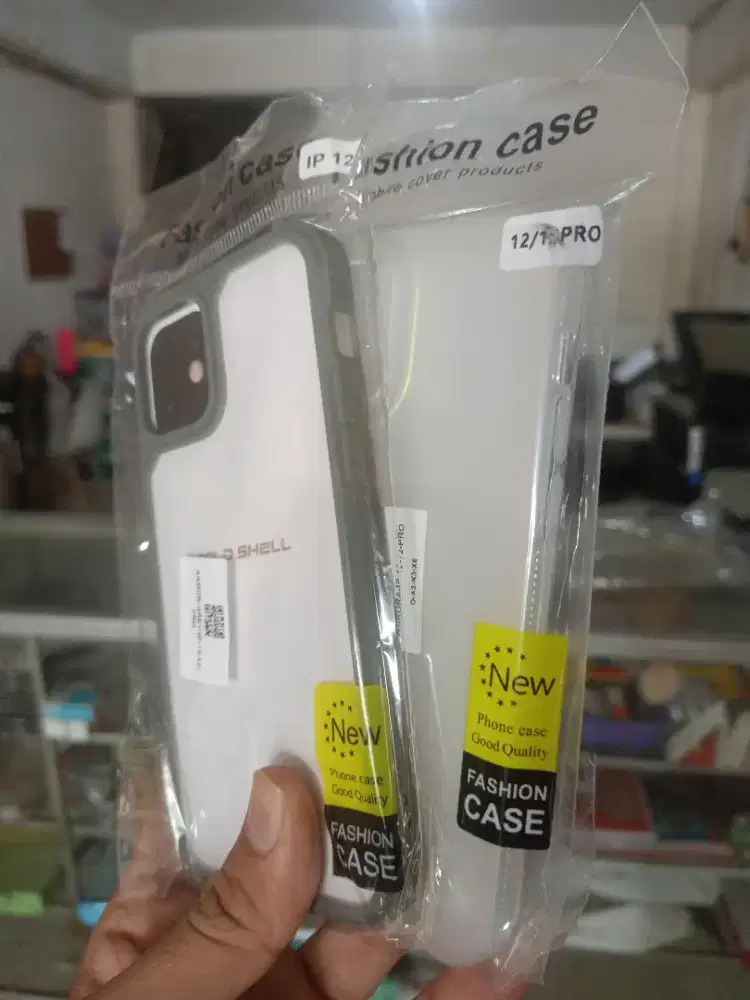 DIJUAL Case iPhone 12 Pro BARU