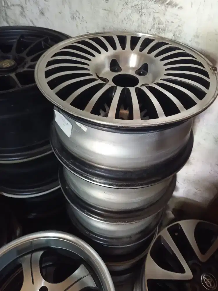 Nissan serena ring 15 hole 5 pcd 114,3