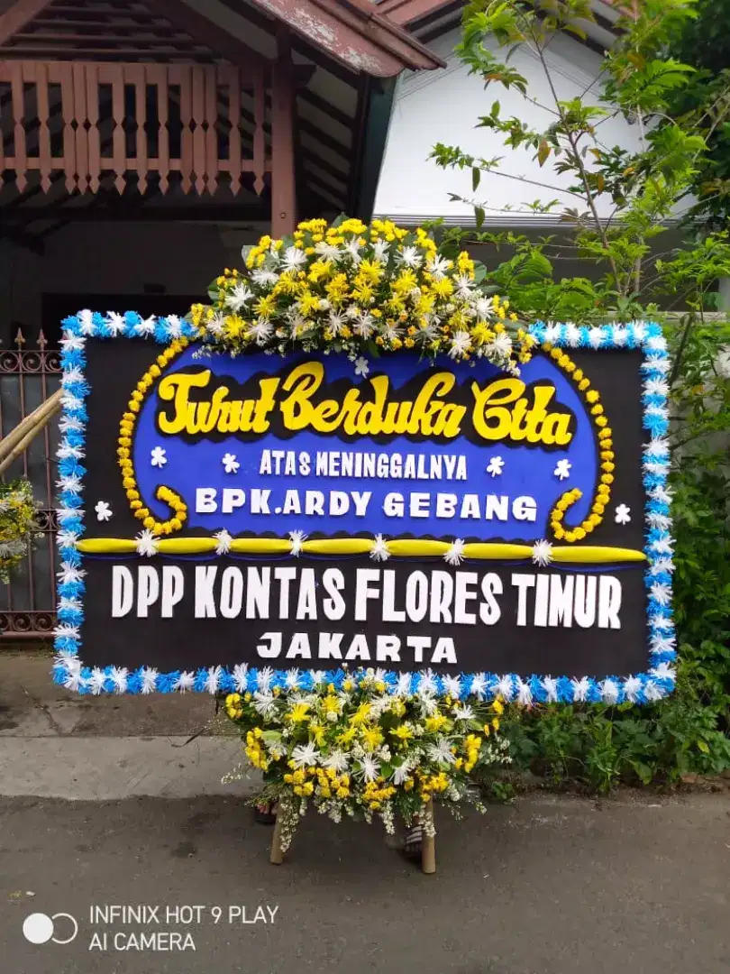 Harga Terjangkau, Bunga Papan Turut Berduka Cita, Kirim Cepat