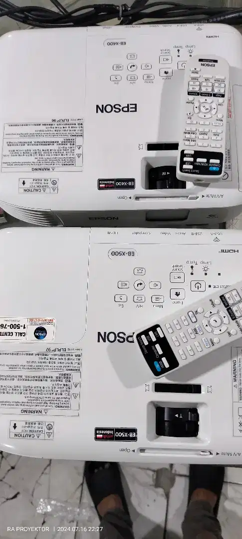 Di Beli PROJECTOR