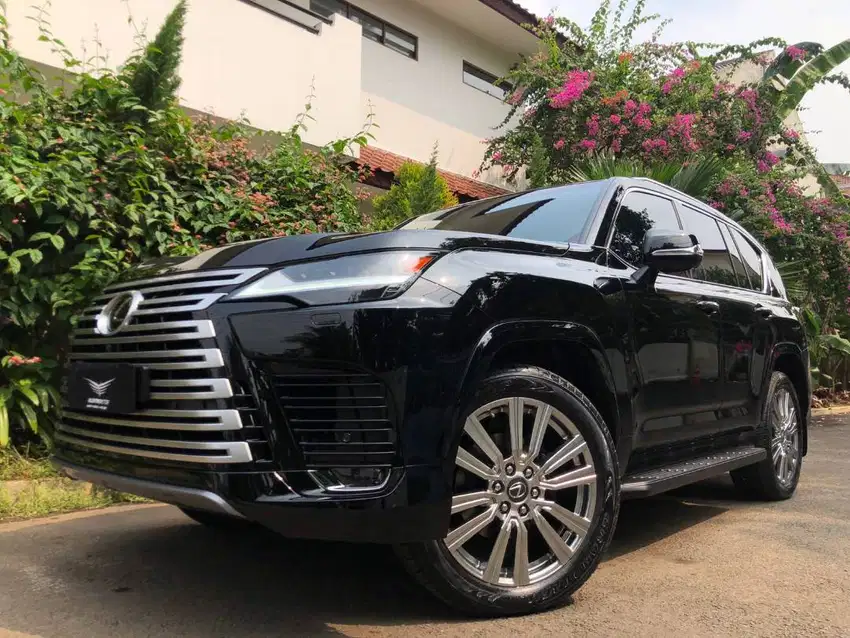 LEXUS LX600 VIP 2023 BLACK ON BLACK