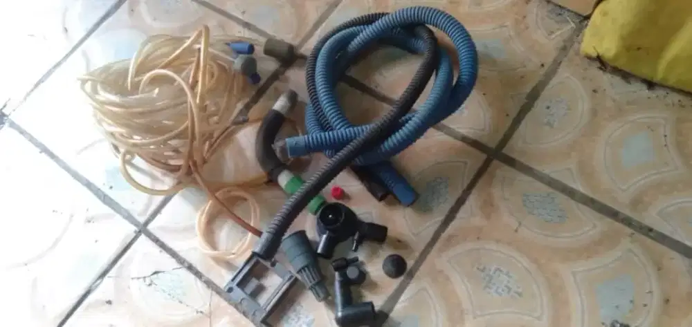 Se paket kelengkapan aquarium ikan kond bgs mls hrg murah sj cpt dpt