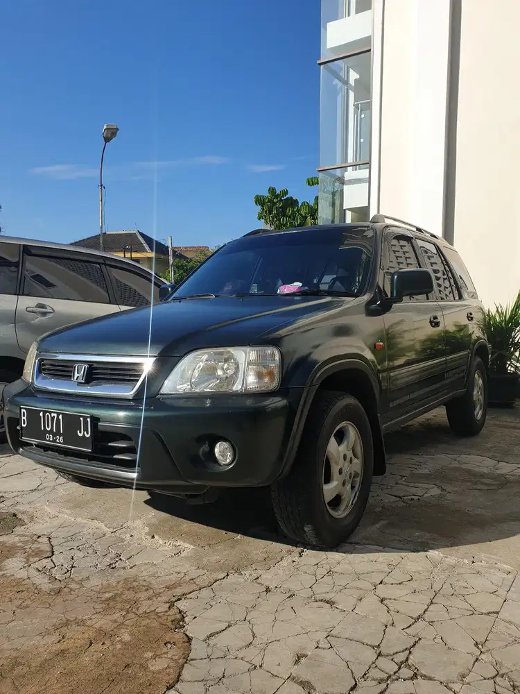 Honda CRV 2001 gen 1 low KM.