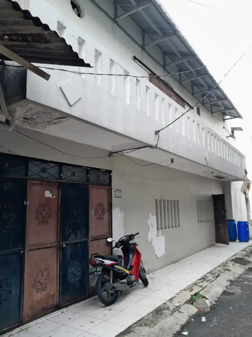 Rumah Produksi (Bekas Konfeksi) Kalisari Jakarta Timur..