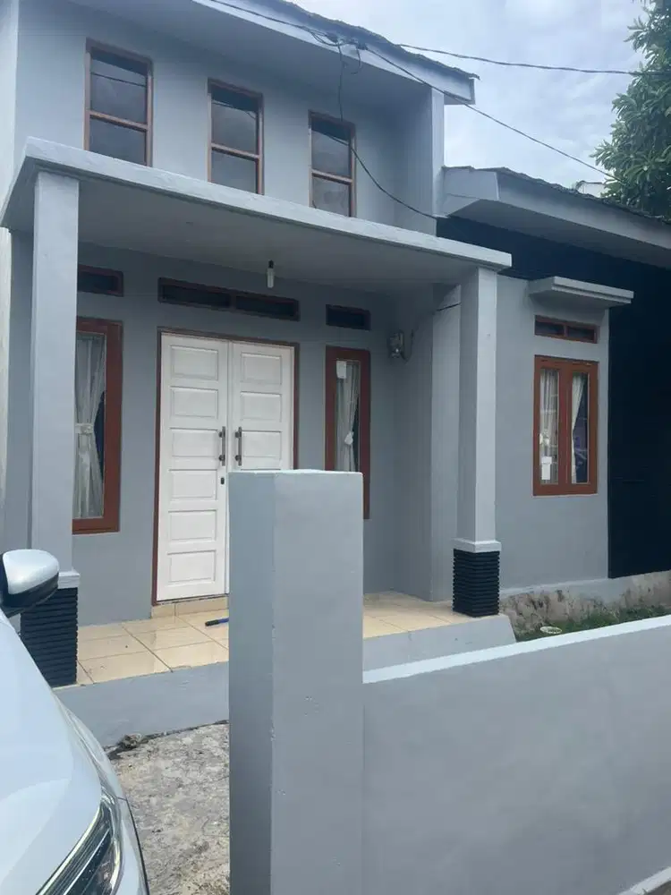 Disewakan cepat rumah beserta isinya, bersih dan siap pakai.
