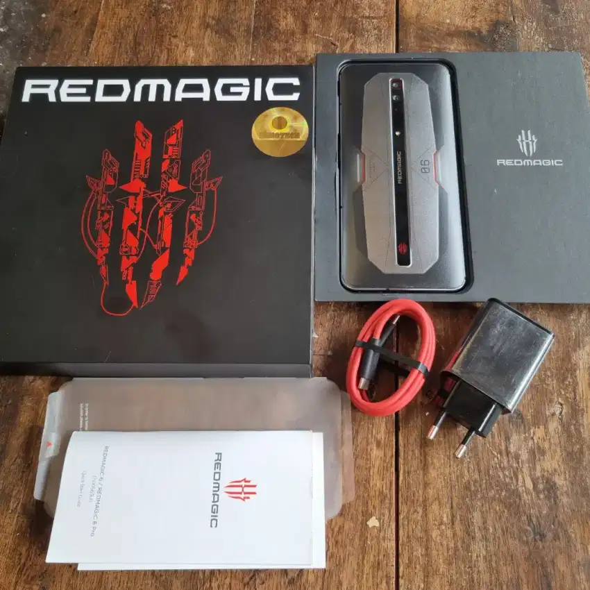 Nubia Red Magic 6 Pro 16/256 GB 99% Like New + Kipas Garansi Indonesia