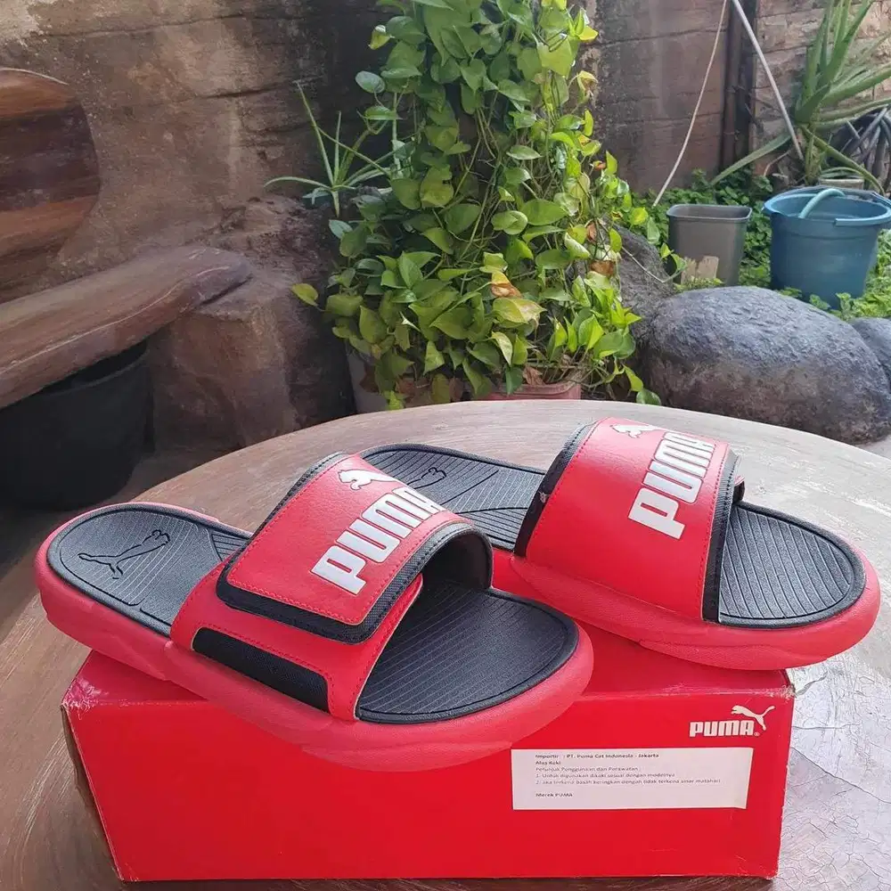 Sandal Puma Royalcat Comfort Poppy Red Black White Size 43 / 28cm