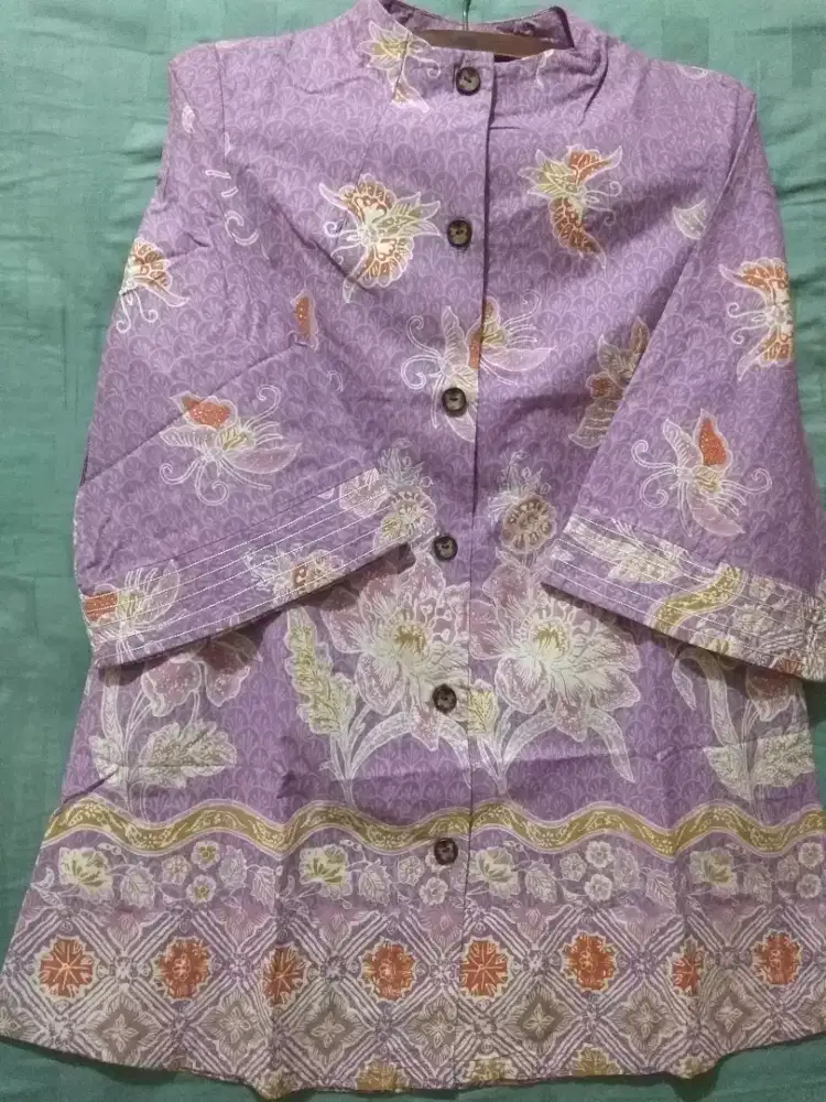 Blouse batik tulis cirebon