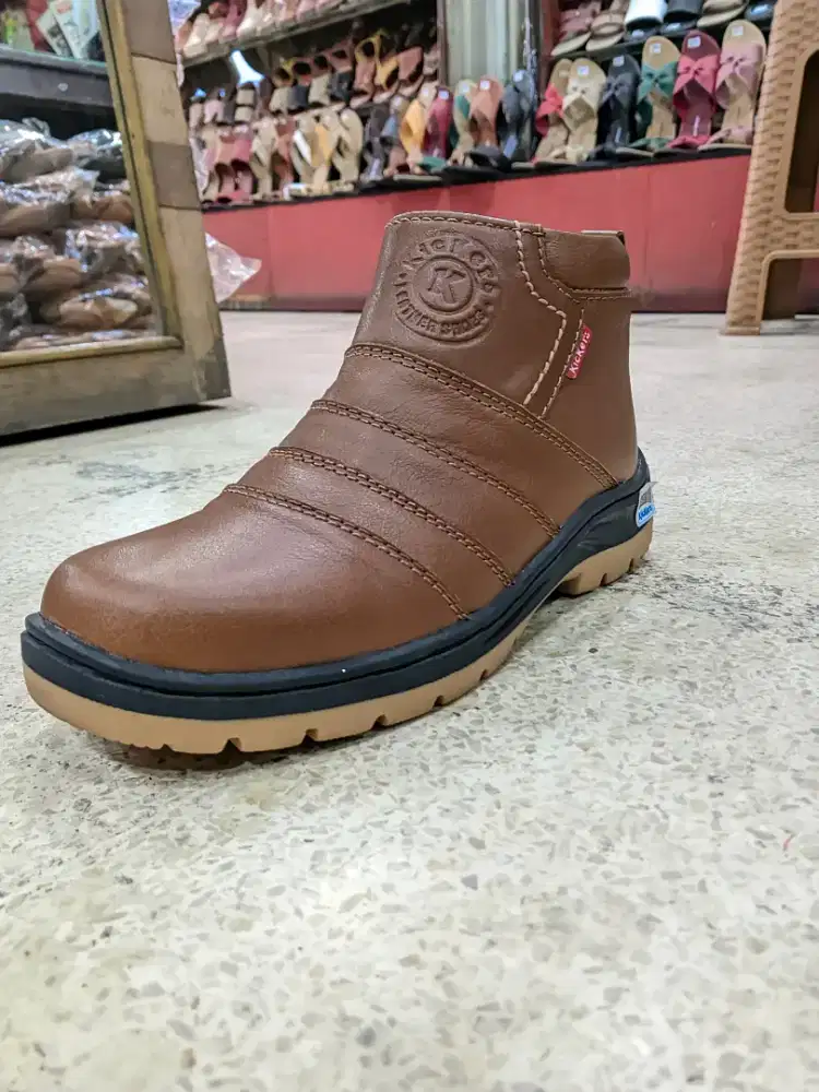 Sepatu Boots Pria Kulit Asli