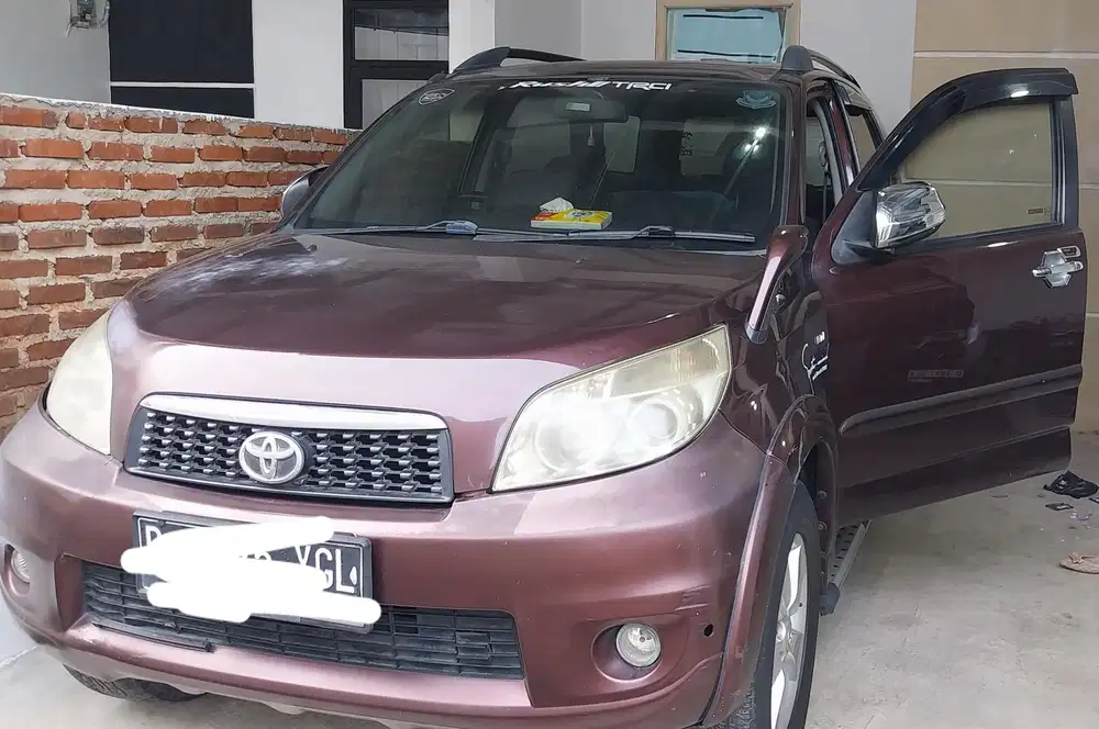 Toyota Rush 2015 Bensin