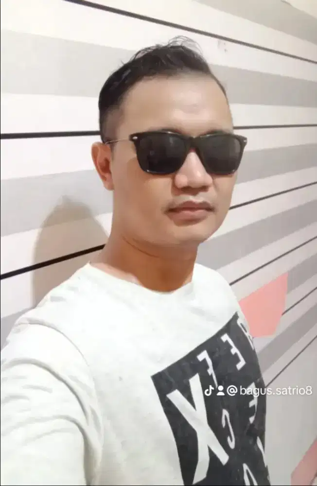 Mencari pekerjaan security atau driver